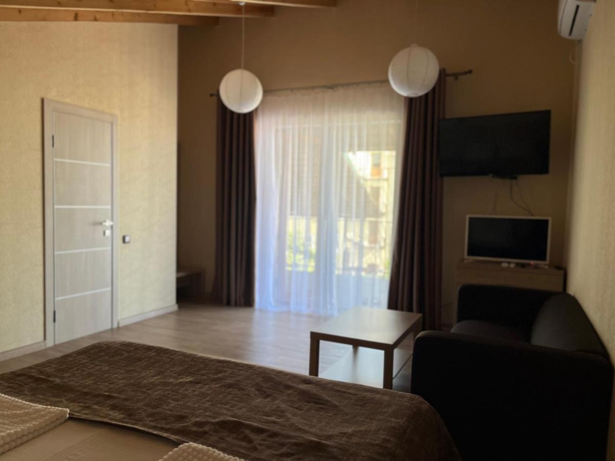 Guest House Letto Gagra Exterior foto