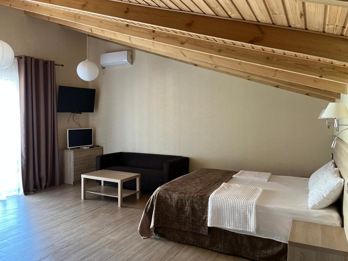 Guest House Letto Gagra Exterior foto