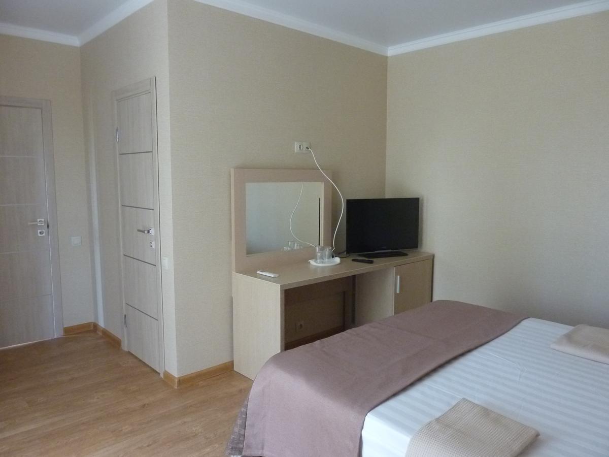 Guest House Letto Gagra Exterior foto